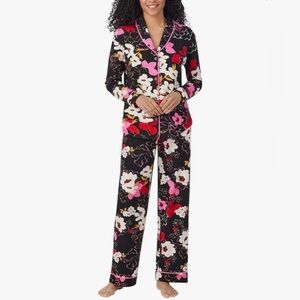 Room Service Womens 2-Piece Shawl Collar Pajama Set